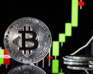 آیا با شروع افزایش تقاضا، بازار بیتکوین به سمت رونق گاوی حرکت می‌کند؟